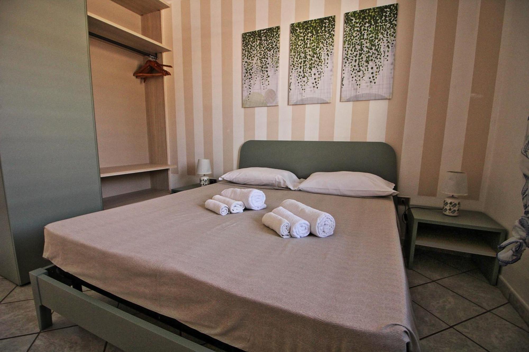 Residence Mare Azzurro Torre San Giovanni Ugento Eksteriør billede