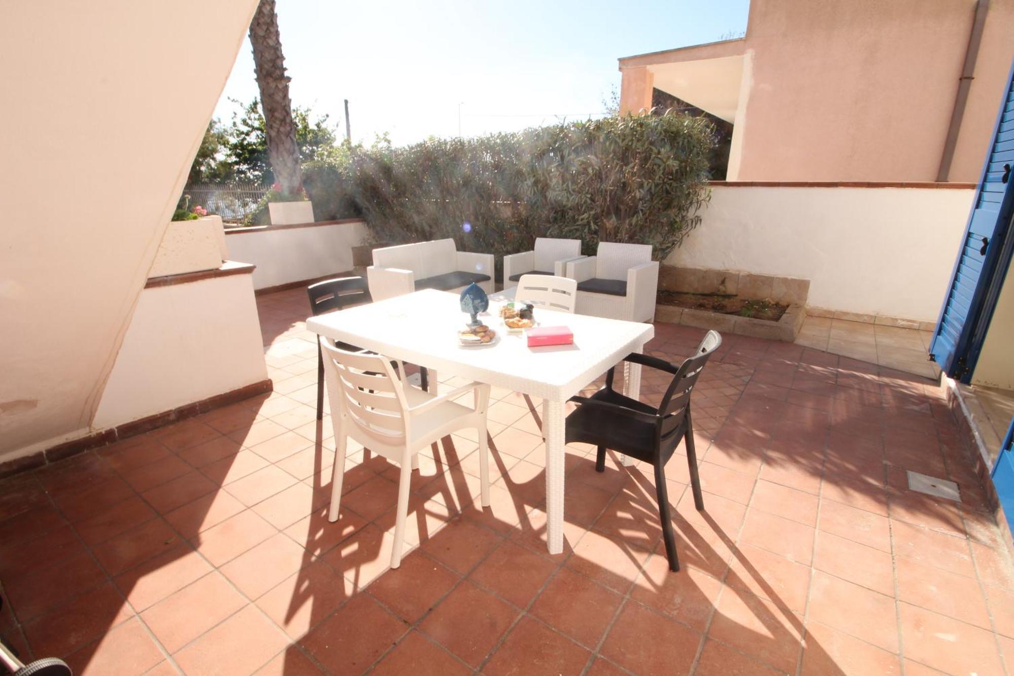 Residence Mare Azzurro Torre San Giovanni Ugento Eksteriør billede
