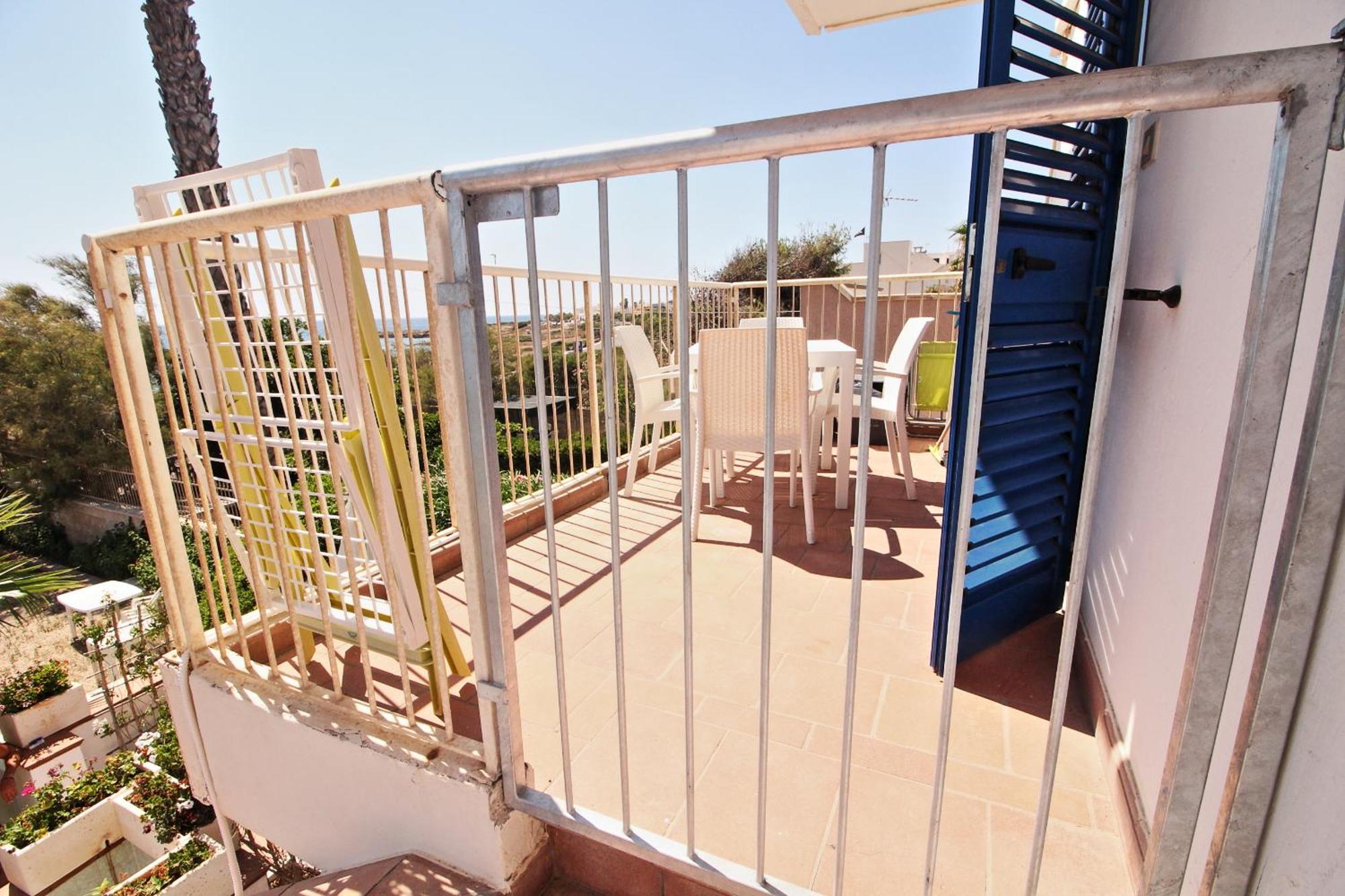Residence Mare Azzurro Torre San Giovanni Ugento Eksteriør billede
